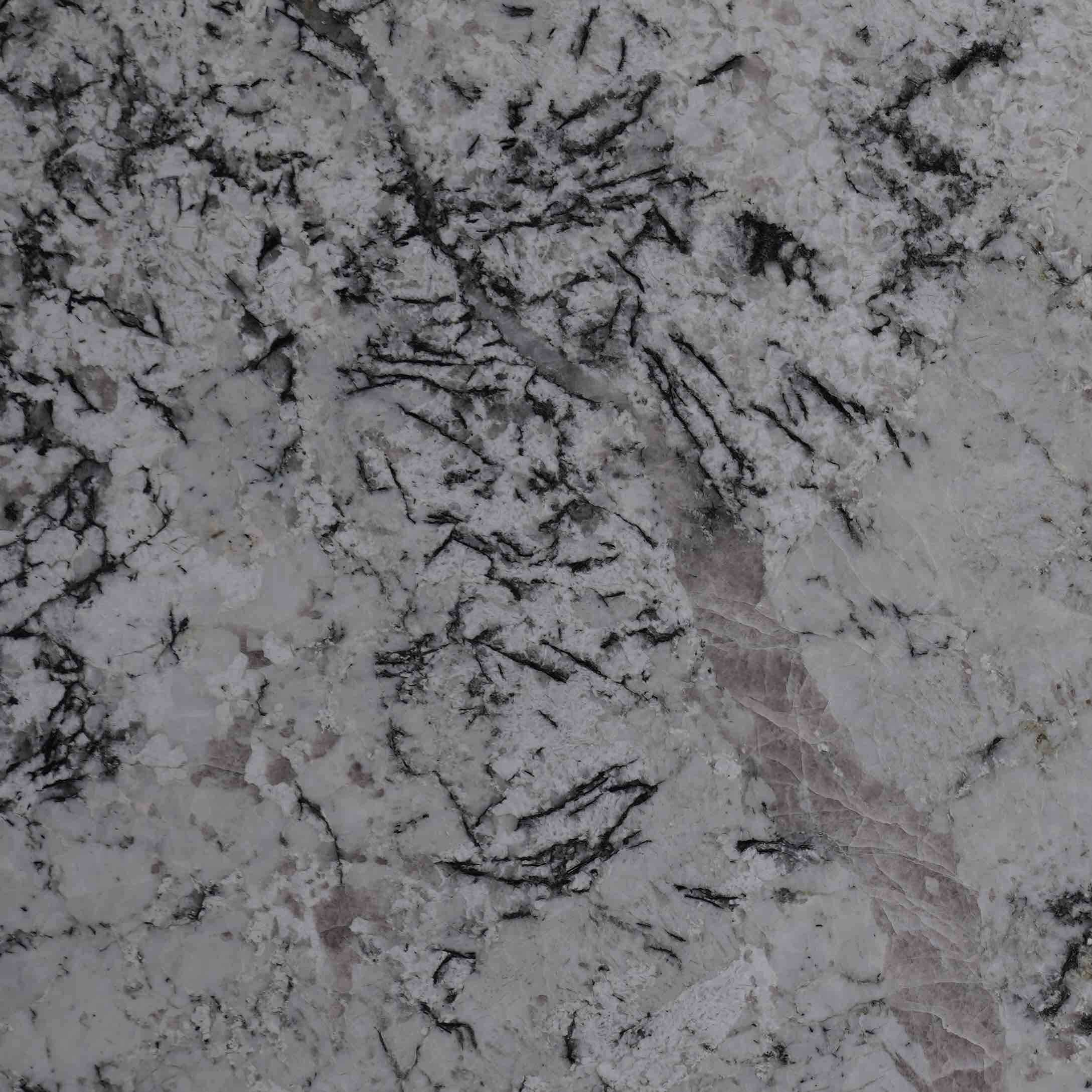 گرانیت آلاسکا وایت پولیش 