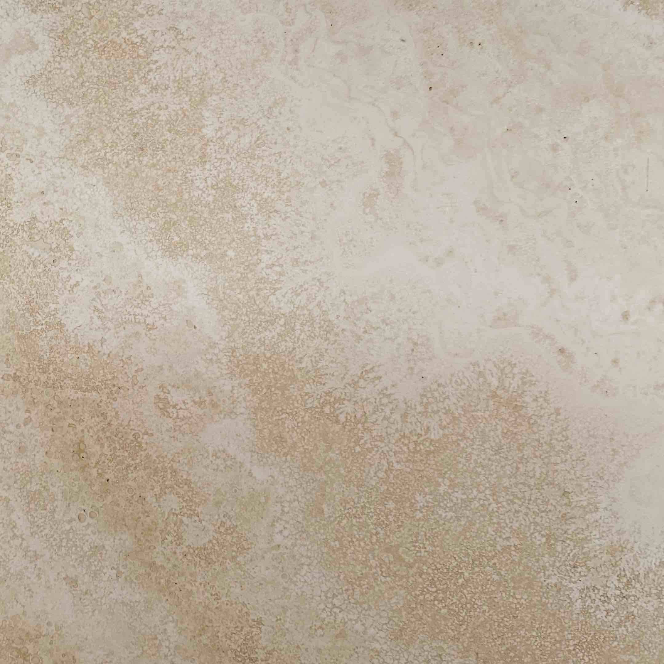 تراوارتن عباس آباد