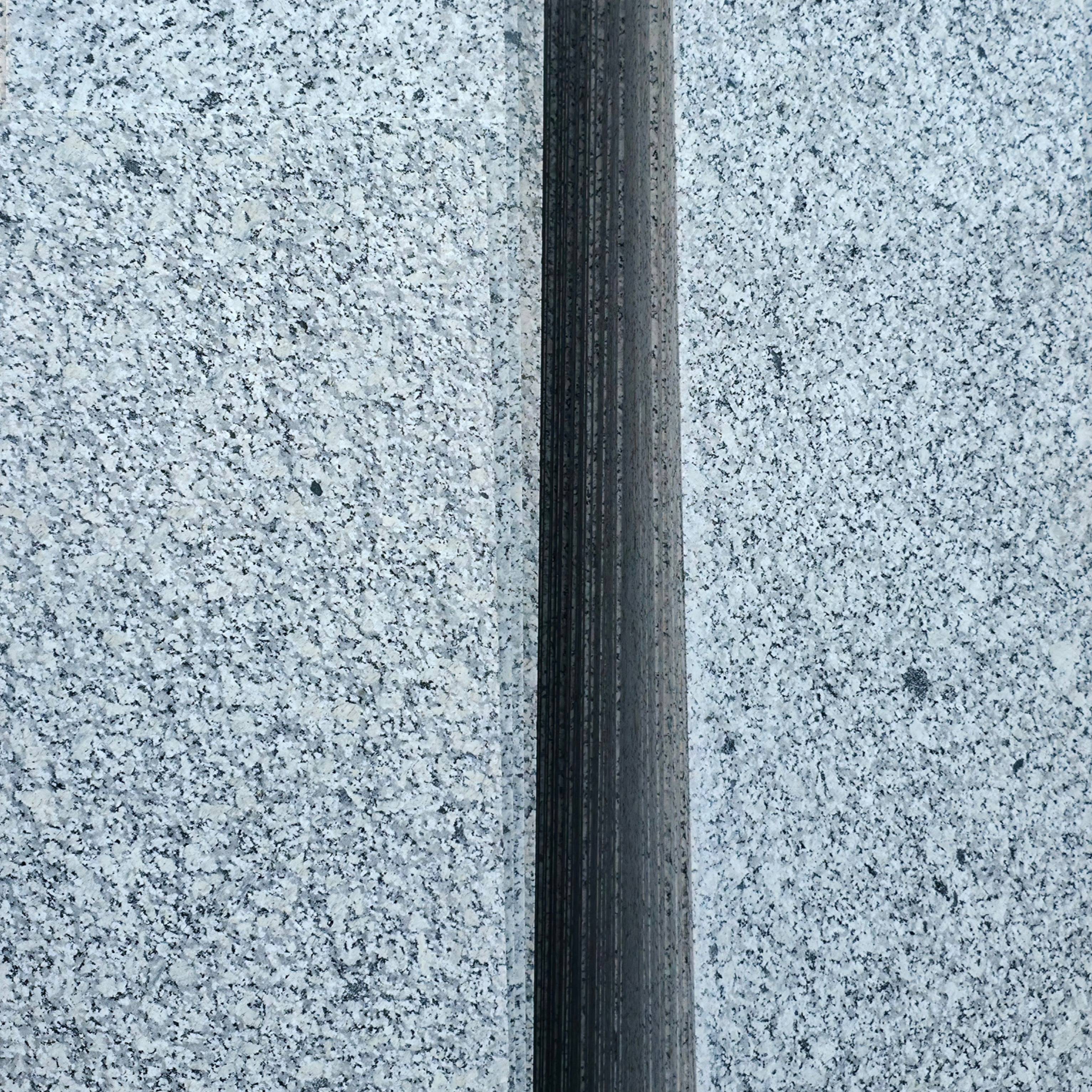 گرانیت سفید نطنز